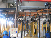 Heavy piece product release chain conveying system
